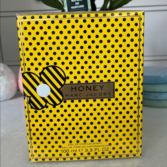 Marc Jacobs Honey Eau De Parfum 3.3 fl oz New in Box - Picture 1 of 4